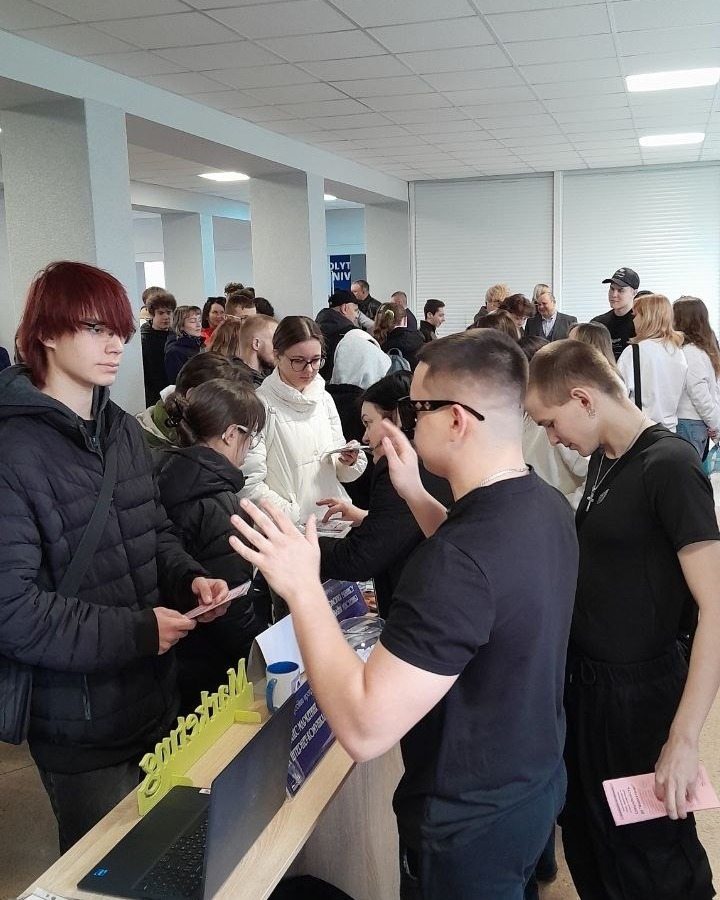 25.04.2026 відбувся День відкритих дверей в НУ “Чернігівська політехніка”✌️